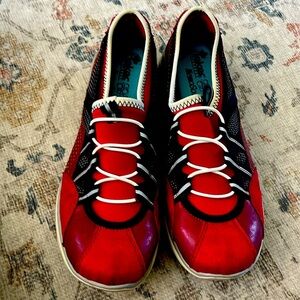 Size 42 Rieker slip on no tie shoes